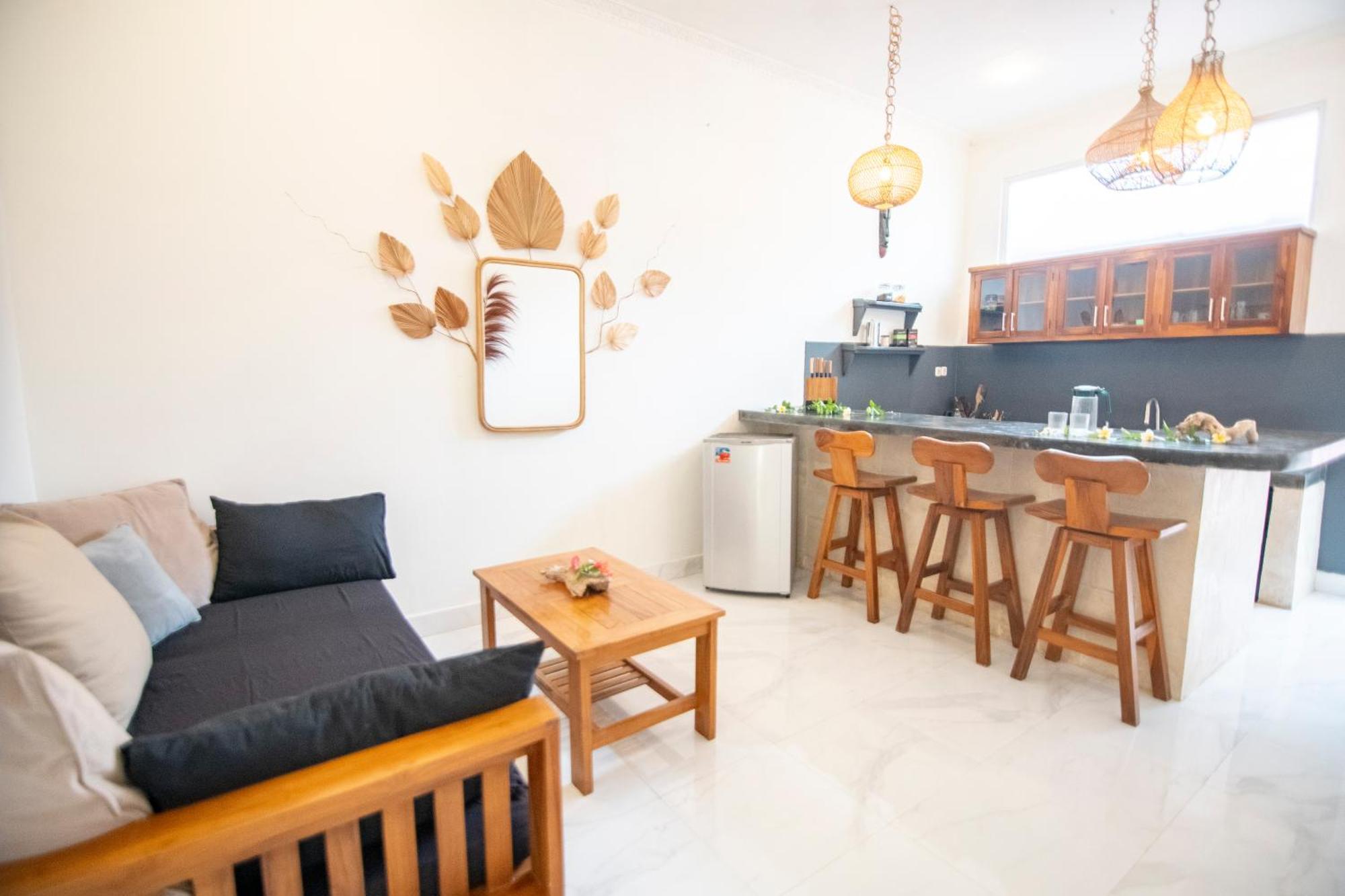 Rumah Singa - Holistic Healing Retreat Гили-Эйр Экстерьер фото